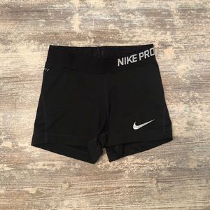 Black nike pros